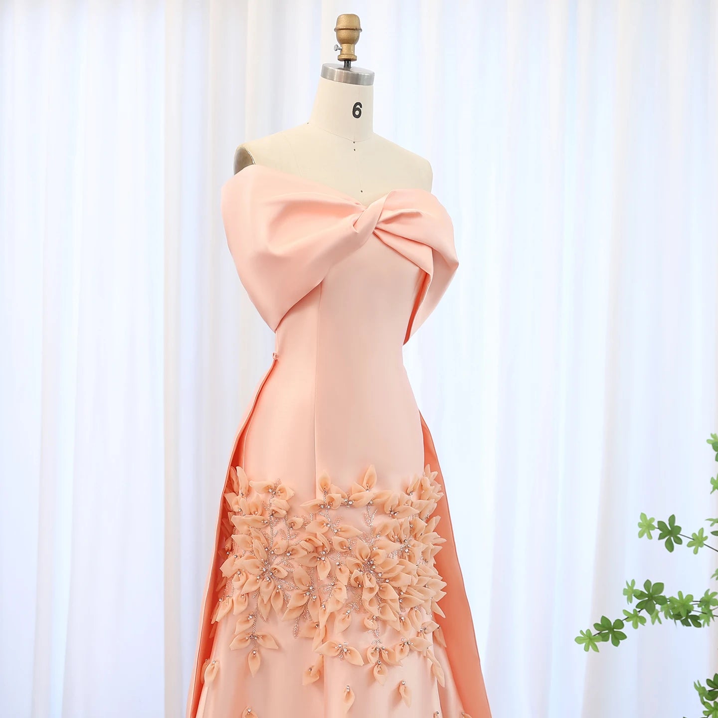 Homecoming Dresses: Luxury 3D Flowers Blush Pink Satin Mermaid Evening Dress