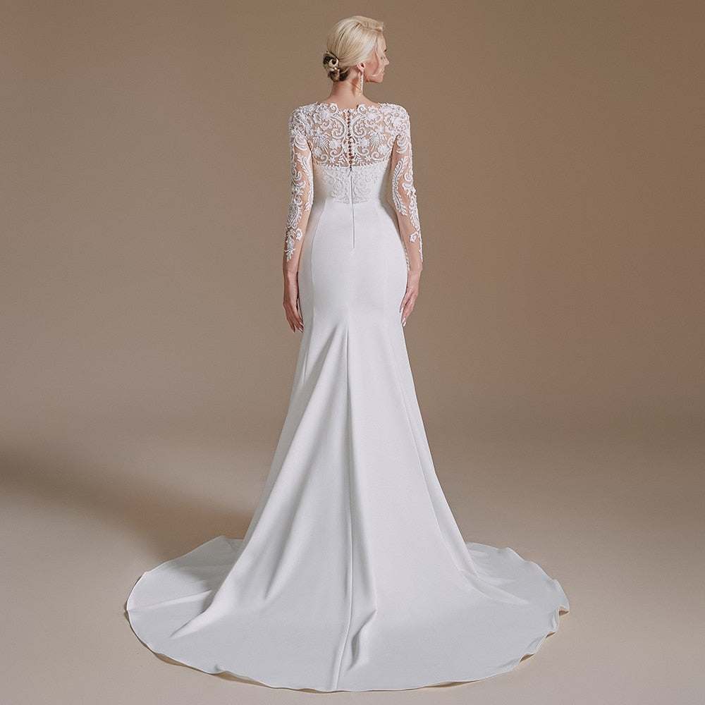White Bridesmaid Dresses: Wedding Dress long Sleeves Mermaid Lace Appliques Beaded