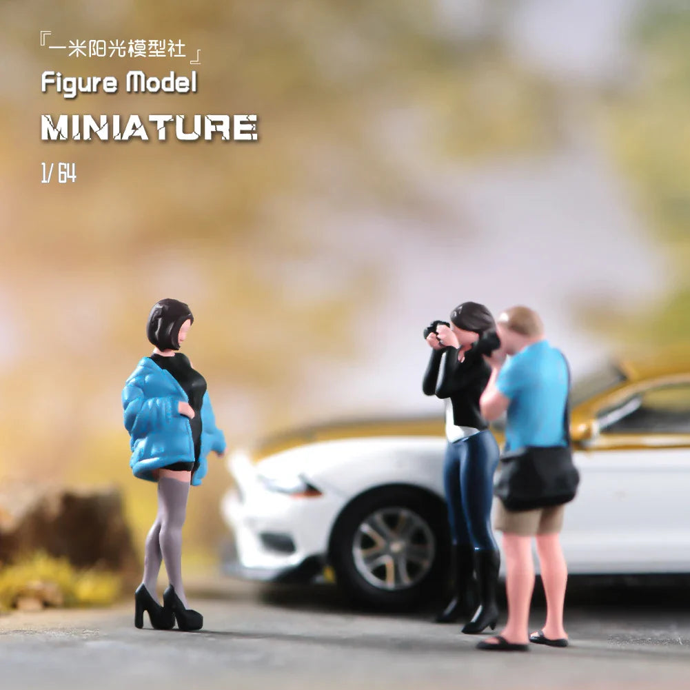 Painted Miniatures 1/64 Scale Beauty Handsome Boy Policeman Girls Male Female Scene Figure Model For Car Vehicles Decorate