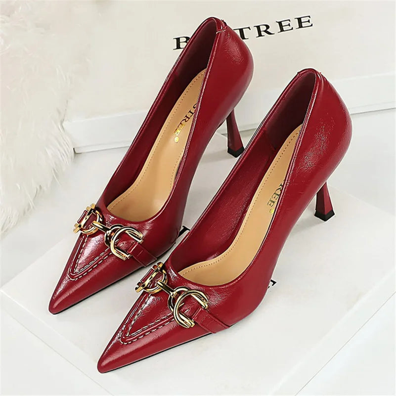 Women 8cm High Heels Stiletto Pumps Pointed Toe Wine Red Middle Heels Office Lady Metal Chain Leather Wedding Prom Replica Shoes