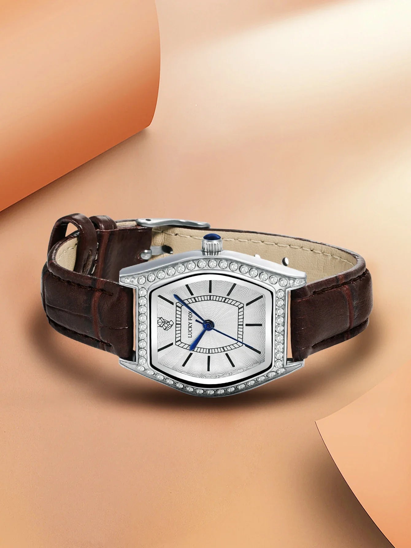 LUCKY FOX Retro ladies quartz watch barrel-shaped diamond luxury ladies wristwatch fashion watch as a gift