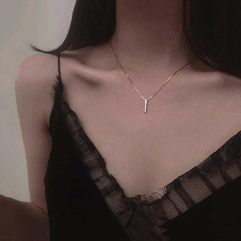 Angel Wings Heart Shape Pendant Necklaces Silver Color 5A Cubic Zirconia Minimalist Style Clavicle Chain Women And Girl Jewelry