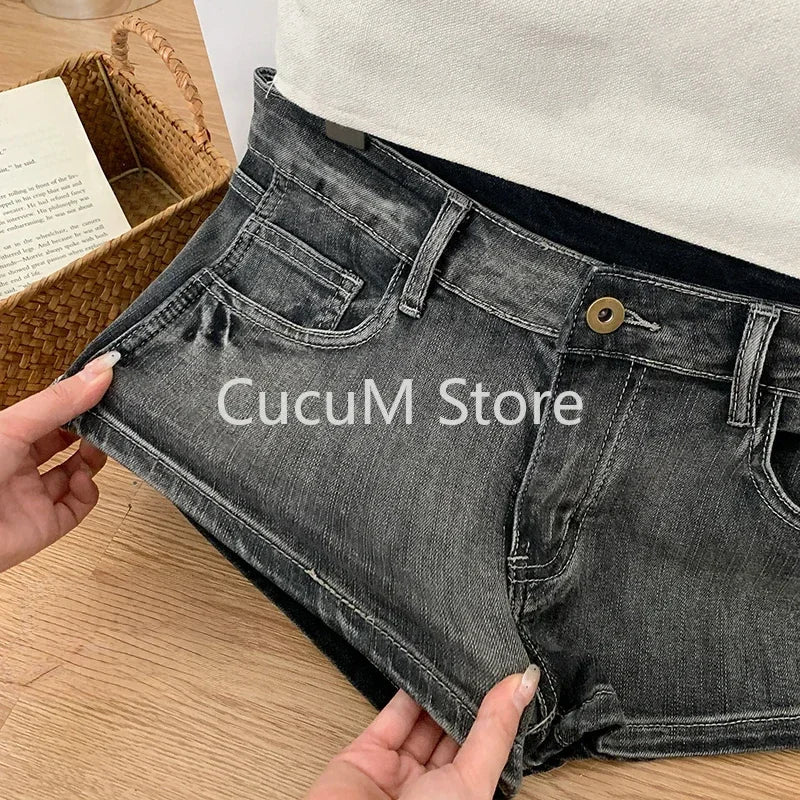 Harajuku Women's jeans Shorts y2k Grunge Vintage streetwear beach jorts clothes 2000s Denim Hot Pants Japanese 2025 summer