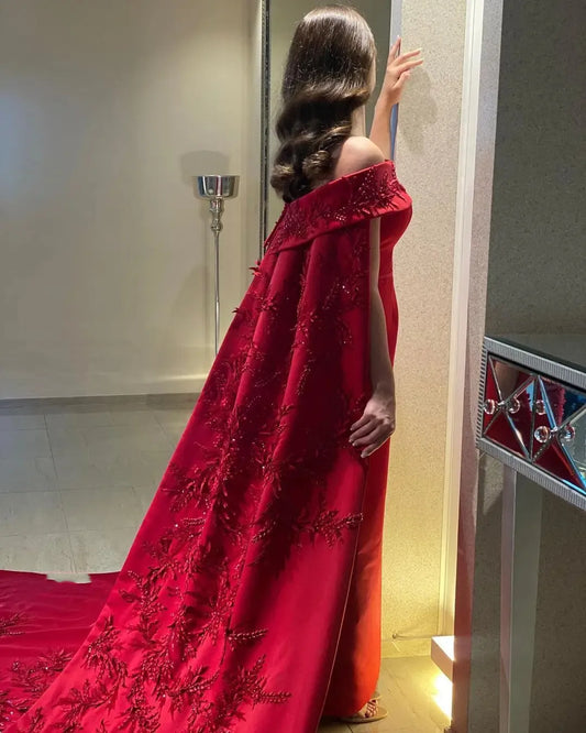 Luxurious Red Brand Dresses With Long Sleeves Ball Gowns