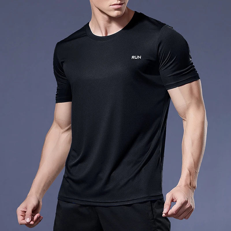 Summer Ice Silk Short Sleeve T-Shirt Men New Quick Dry Breathable Air Conditioning Outdoor Sun Protection Running Outer Wear