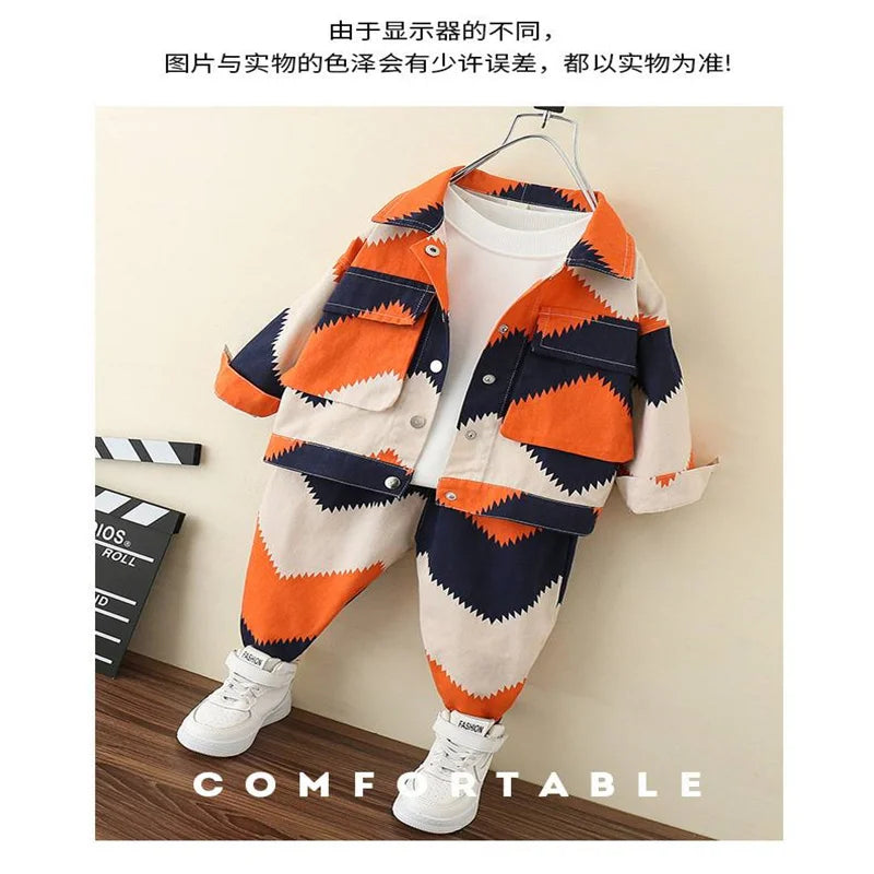 Baby boy clothes Camouflage wind cotton 2cps suit in spring and autumn, two colors are suitable for boys' leisure sports style.