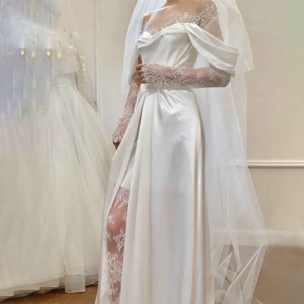 White Bridesmaid Dresses: Off Shoulder Lace Wedding Gowns Big Size A Line