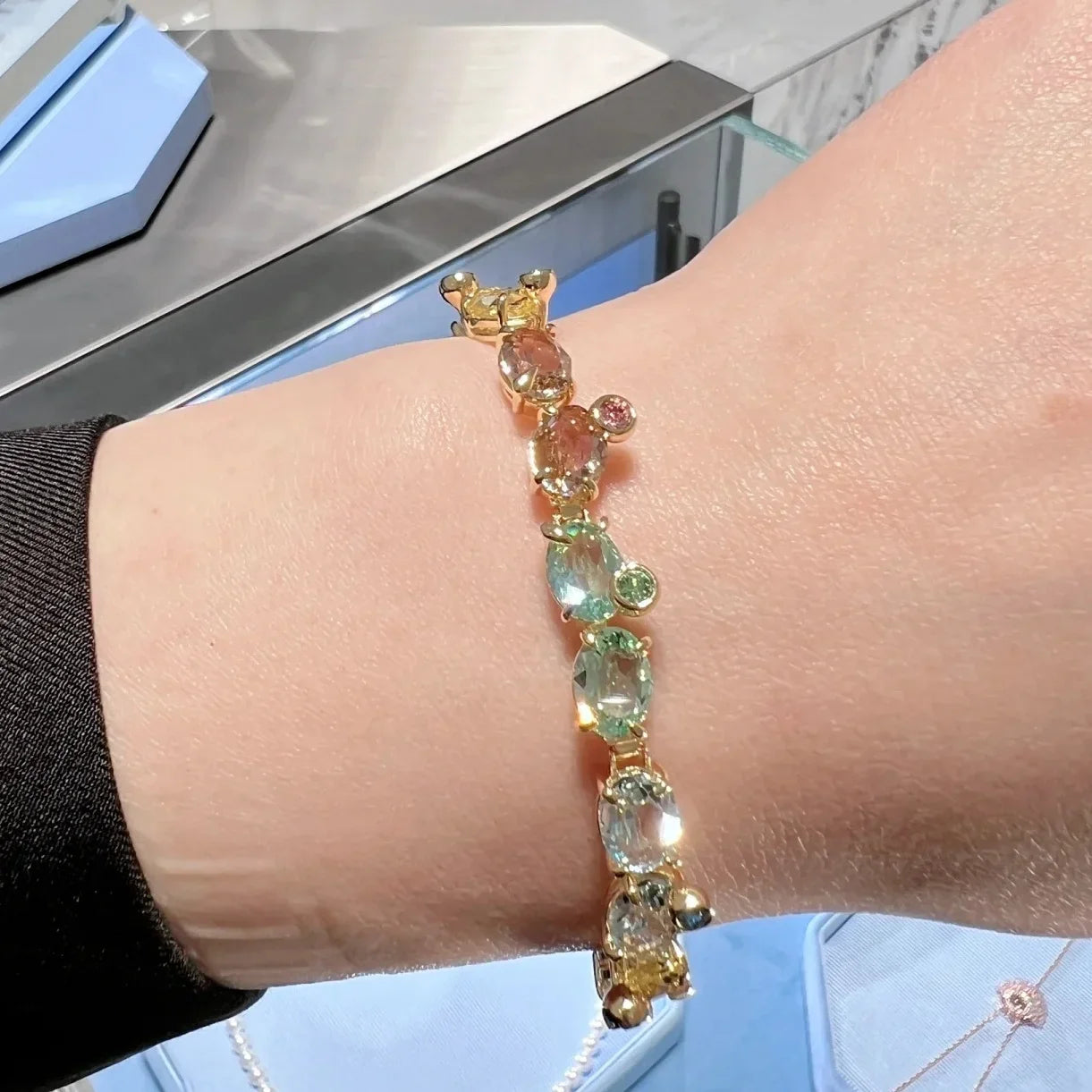 New necklaces for women's flower bracelets light luxury versatile high-end earrings niche design jewelry set