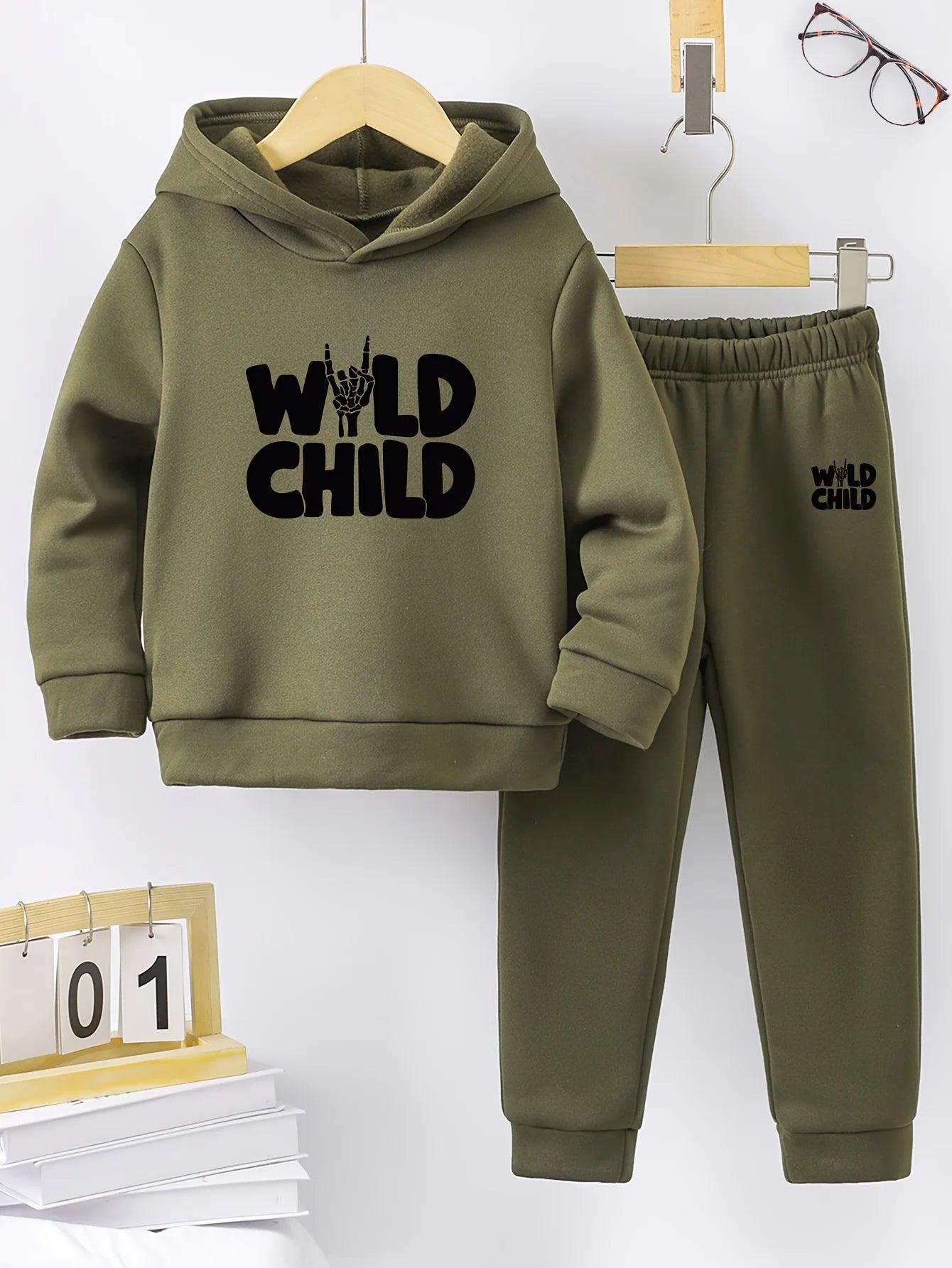 2set Autumn and winter new casual comfort sports style warm boys printed warm lining hoodie and tracksuit pants