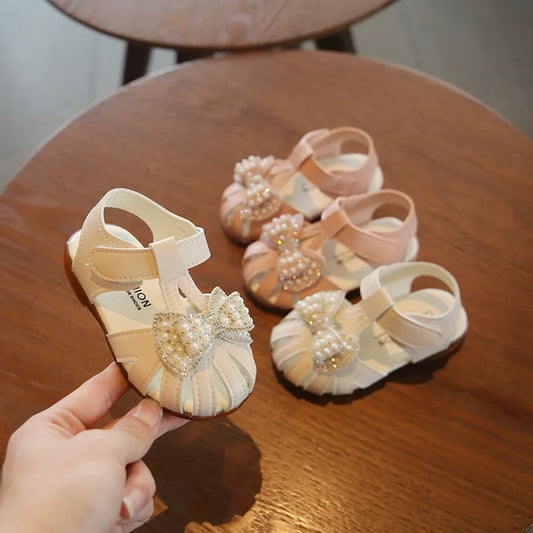 Baby Girls Shoes Bow-tie Sandals for Girls Kids Fashion Hollow Out Leather Shoe