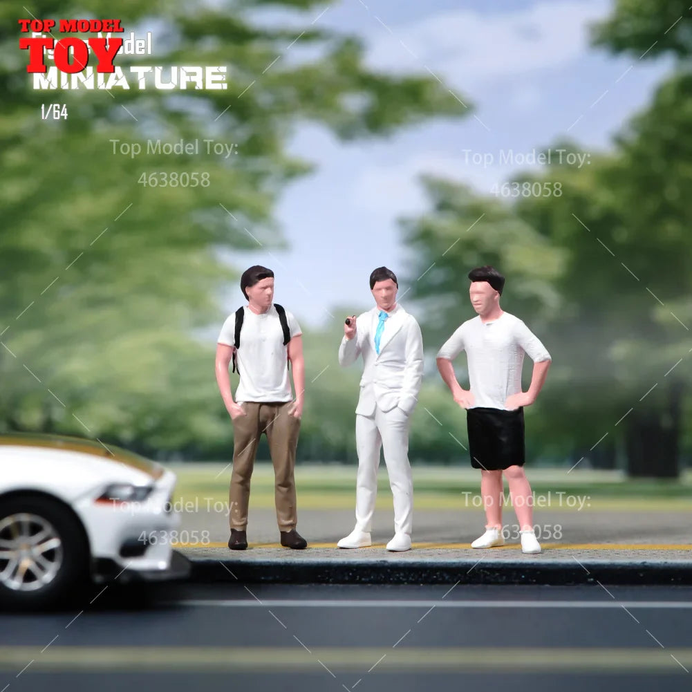 Painted Miniatures 1/64 Scale Beauty Handsome Boy Policeman Girls Male Female Scene Figure Model For Car Vehicles Decorate