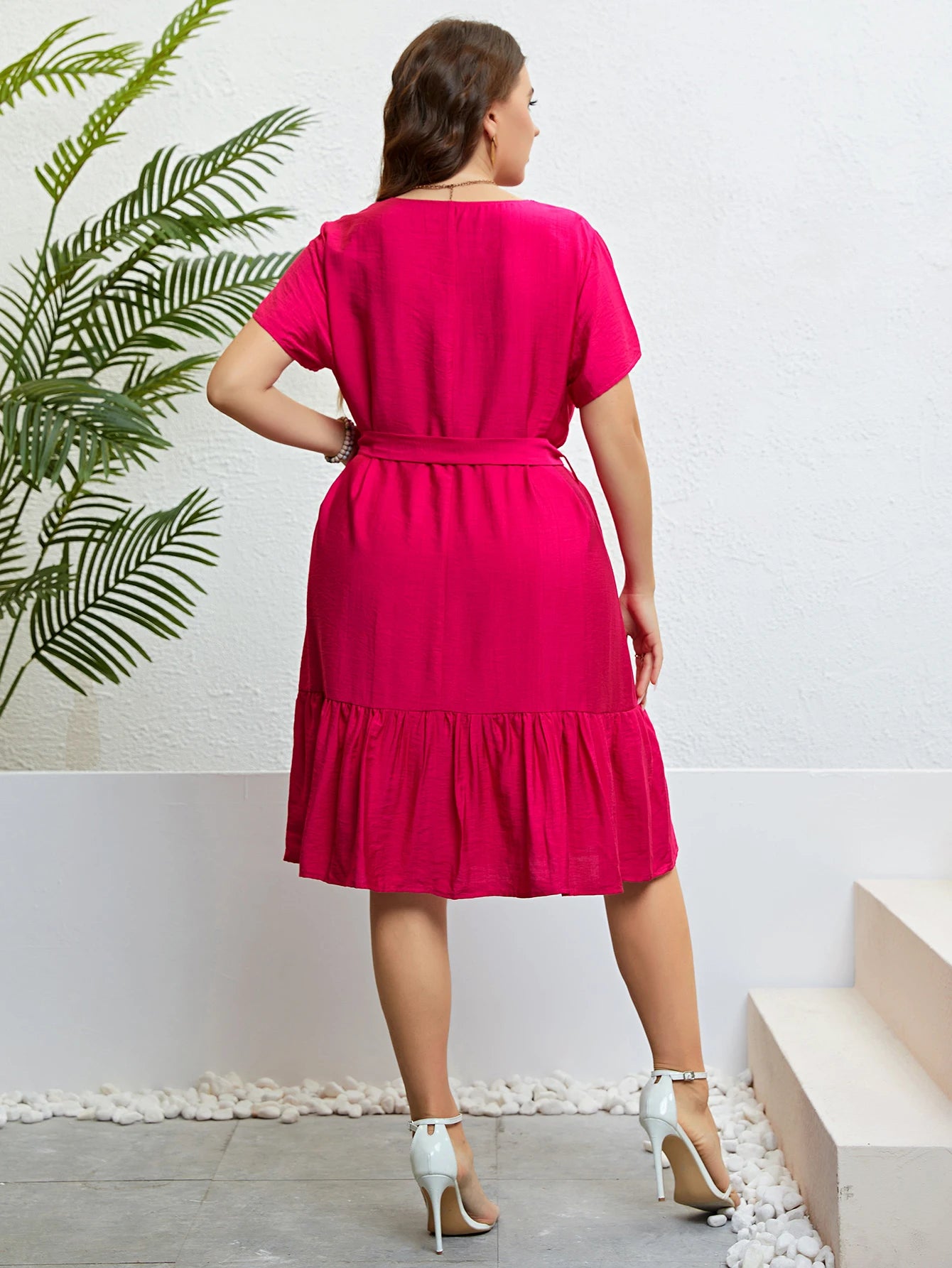 Plus Size Summer New Style Short Sleeve V-neck Solid Elegant Dress For Women Outfits Casual A-line Party Large Size Midi Dresses