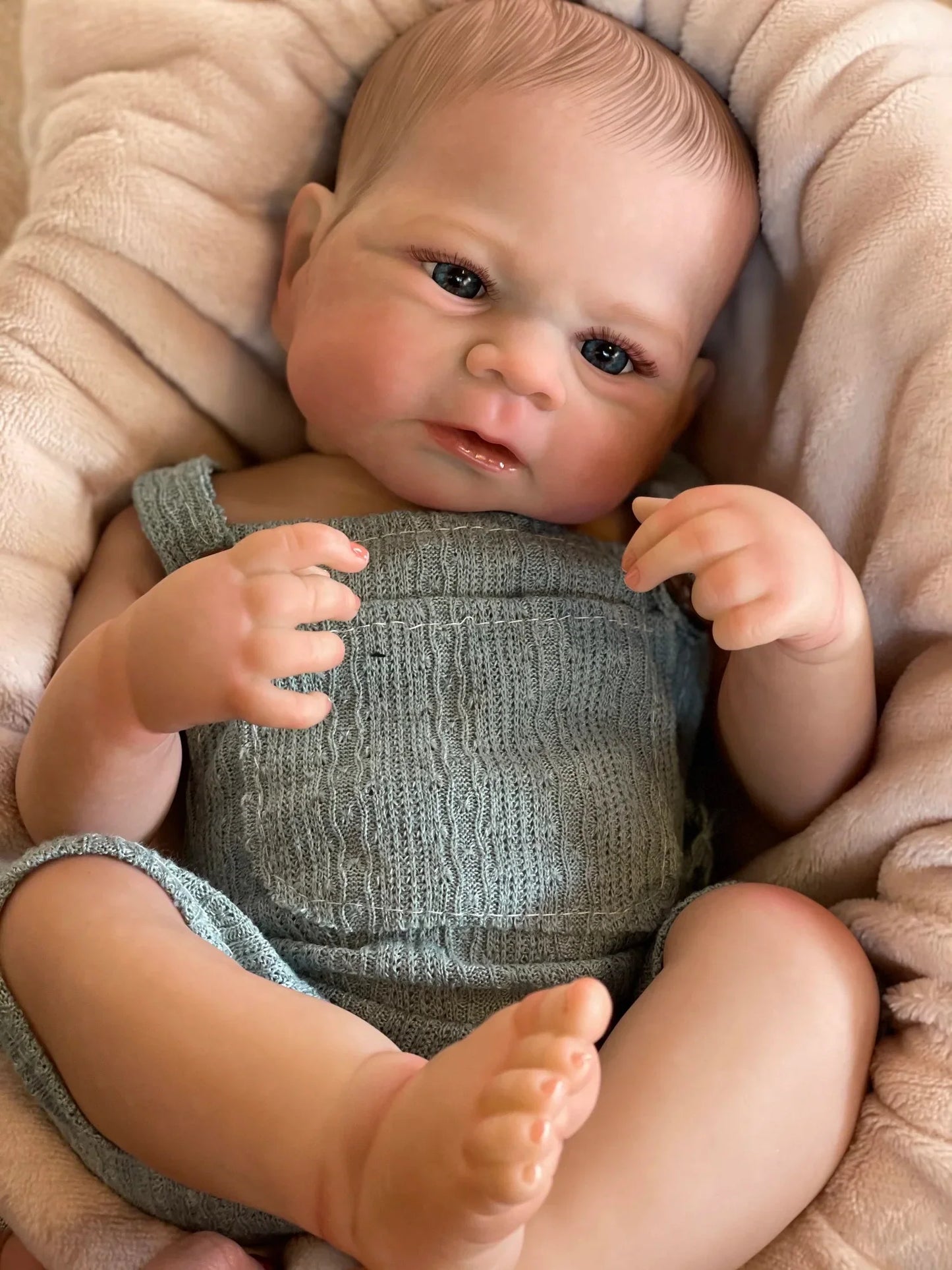 50cm Painted Elijah Bebe Reborn Boy With Full Body Vinyl  Soft Touch Feeling Lifelike Real Newborn Baby Dolls