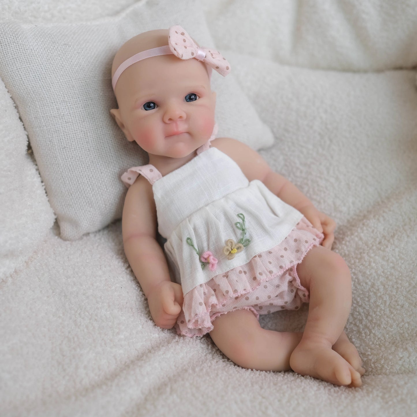 NPK 8inch Squishy Elastic Platinum Silicone Baby Doll Bettie Girl Soft Solid Weighted 320 Grams