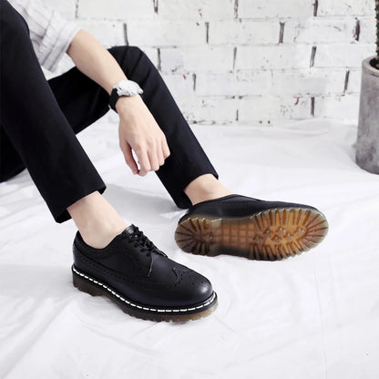 Genuine Cow Leather Vintage Formal Brogue casual Men's Leather Shoes Retro Thick Soles Low Upper Shoes Carved Shoes For Man