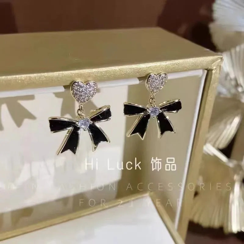 Simple Black Bow Love Earrings for Women Fashionable Personalized Beautiful Daily Accessories Party Jewelry Premium Gifts