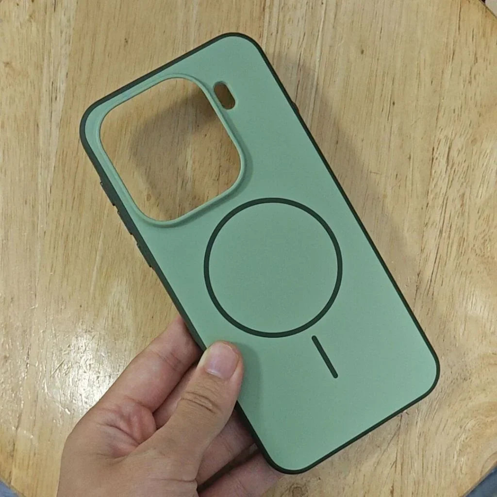 For OPPO Find X9 X9 Pro Case Magnetic Double Color Matte PC +TPU Skin Feel Back Cover with Metal Button for Find X 9