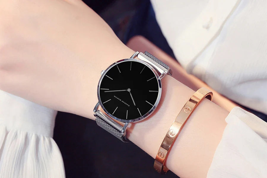 Hannah Martin Luxury Brand Quartz Watch Life Waterproof Women Watch Fashion Women Classic Simple Design Clock Gifts Reloj Mujer