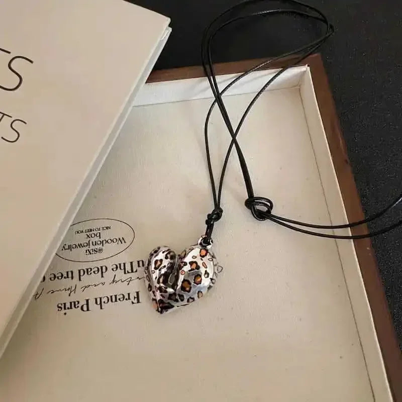 LATS New Heart Pendant Necklace for Women Men 85CM Adjustable Pull-out Sweater Chain Fashion Jewelry Accessory Gift