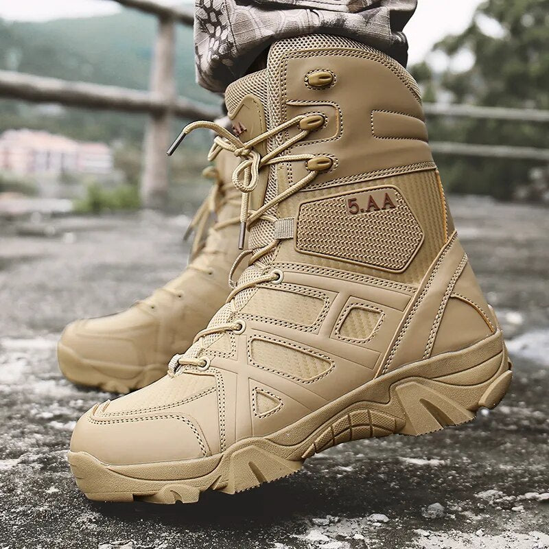 New Wear-resistant Men's High-top Walking Shoes Male Comfortable Desert Tactical Military Boots Lace-Up Fashion Motorcycle Boots