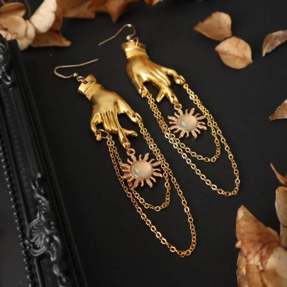 Gothic Hip Hop Gold Color Hands Sun Micro-inlay Gemstone Metal Chain Tassels Dangle Earrings for Women Halloween Party Jewelry