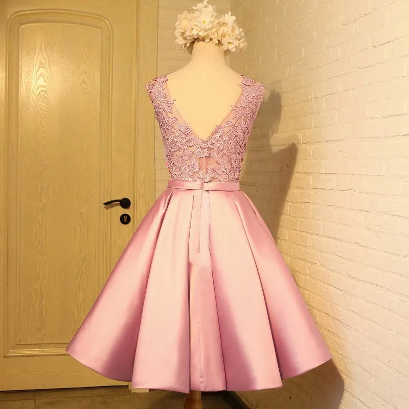 Homecoming Dresses: Prom Evening Dress Elegant Embroidered Lace Long Dresses