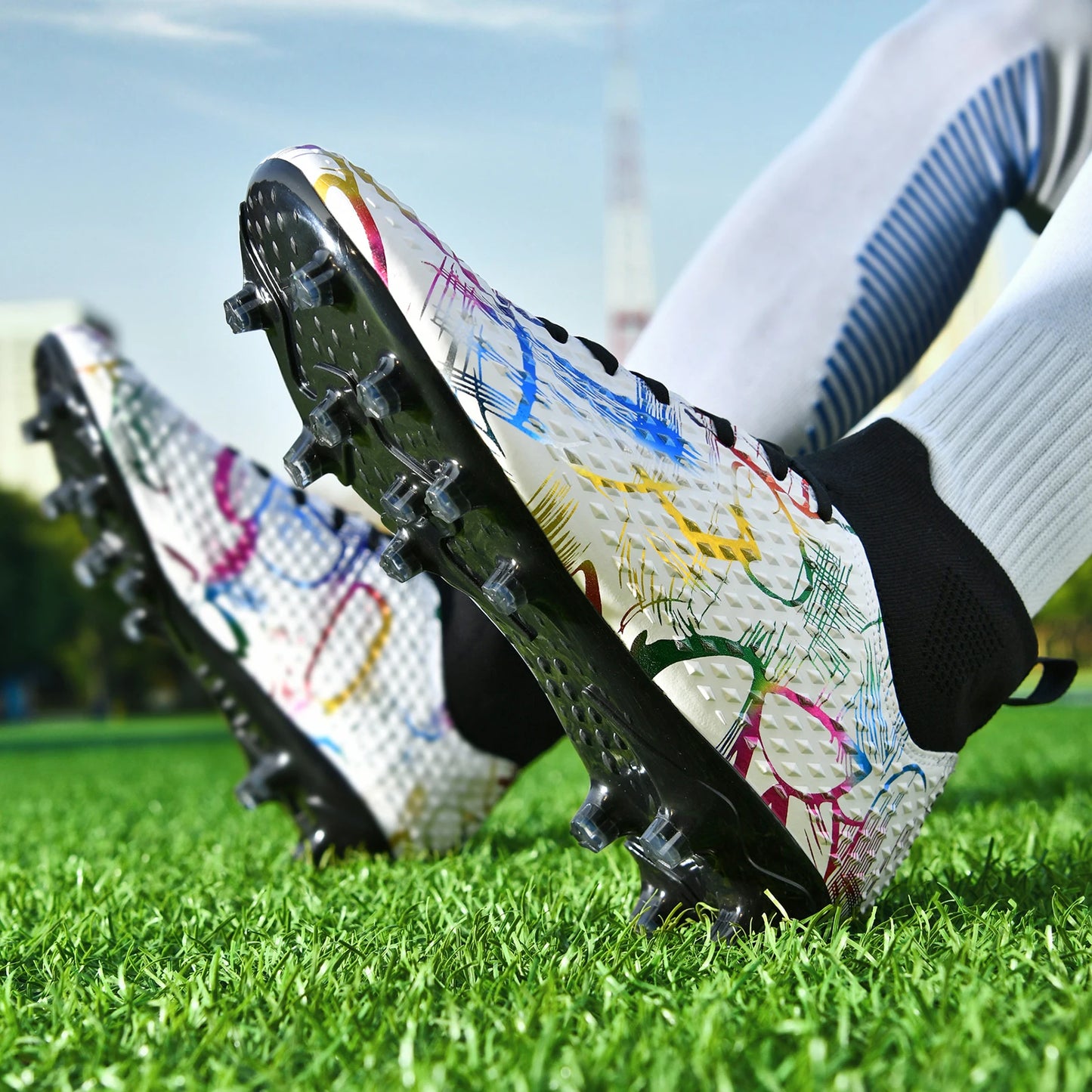 Men Soccer Shoes Children Futsal Non Slip Football Boots Grass Indoor Sports Cleats