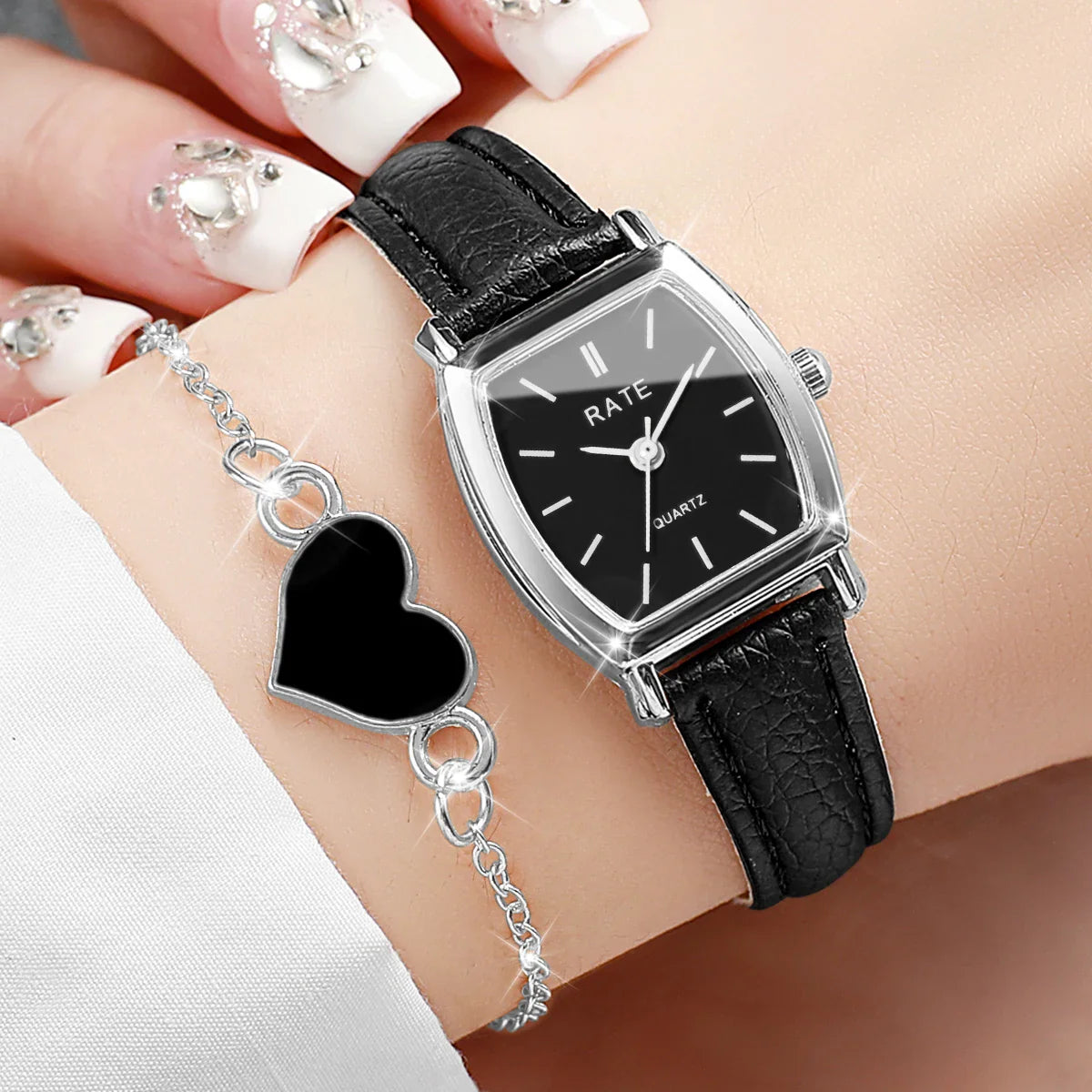2PCS Fashion Leather Strap Quartz Wristwatches Set With Heart Bracelet Casual Simple Dial For Ladies Clock(Without Box)