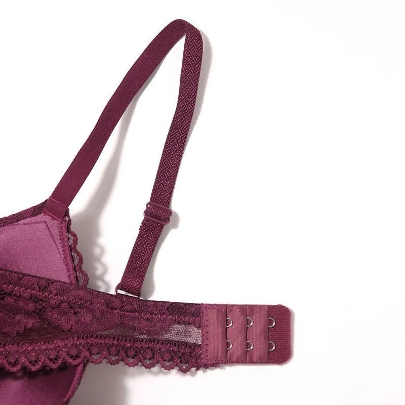 Women's 3/4 Cup Plunge Bras Lace Solid Color Thin Mold Cup Bra