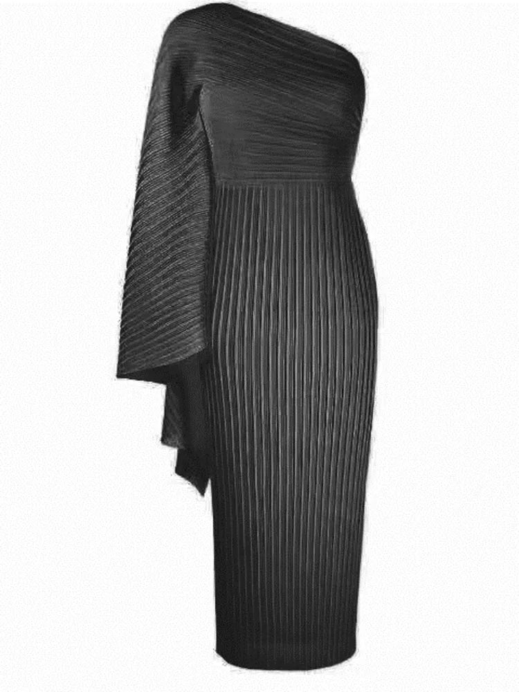 Evening Dresses: Party Dress Pleated Women Solid Color Asymmetric One Shoulder