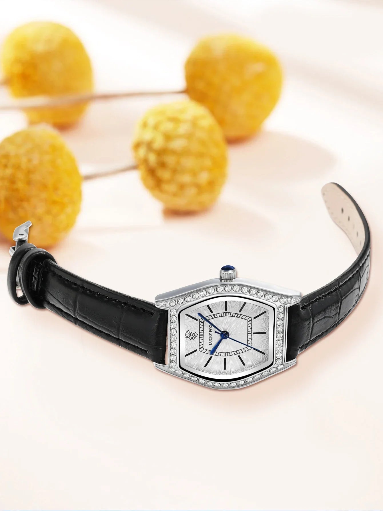 LUCKY FOX Retro ladies quartz watch barrel-shaped diamond luxury ladies wristwatch fashion watch as a gift