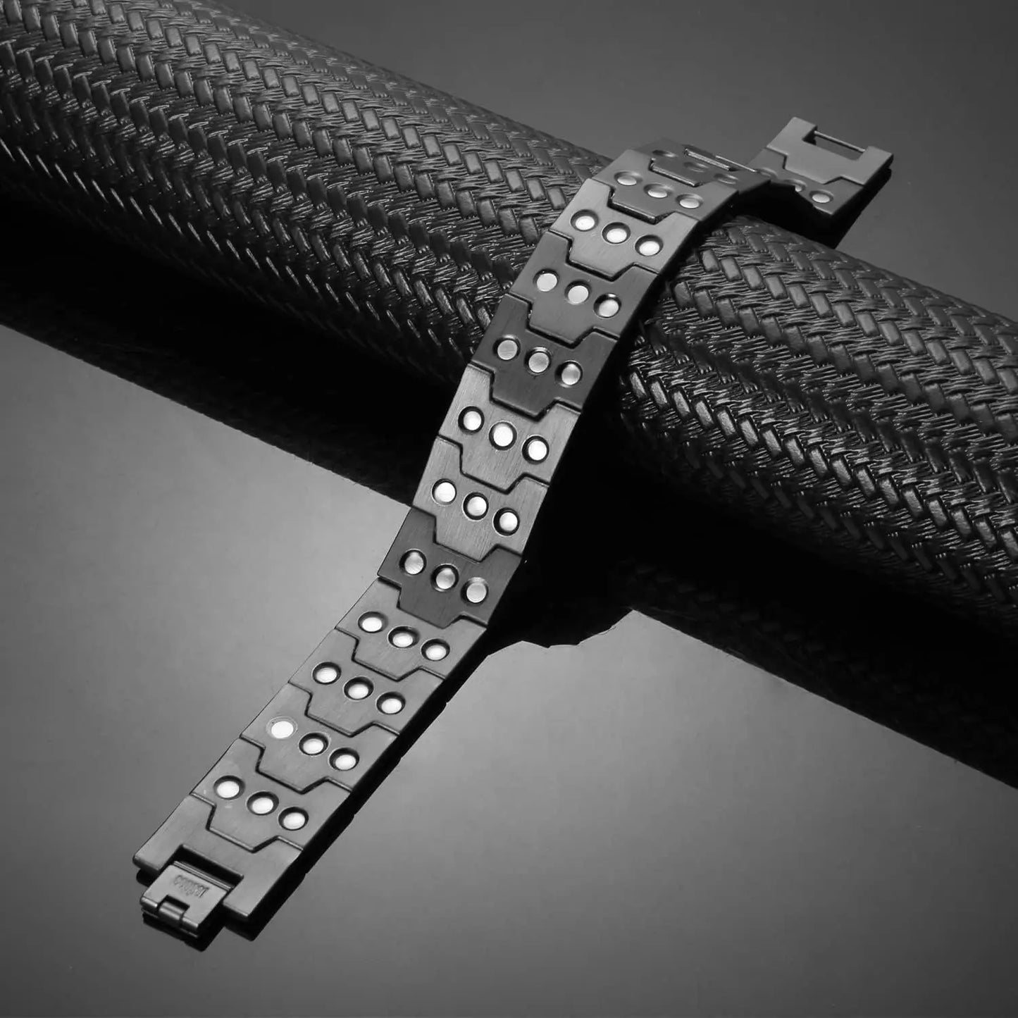 ARADOO Pure Copper Bracelet for Men Vintage Magnetic Bracelets Wristband Adjustable Jewelry Gift