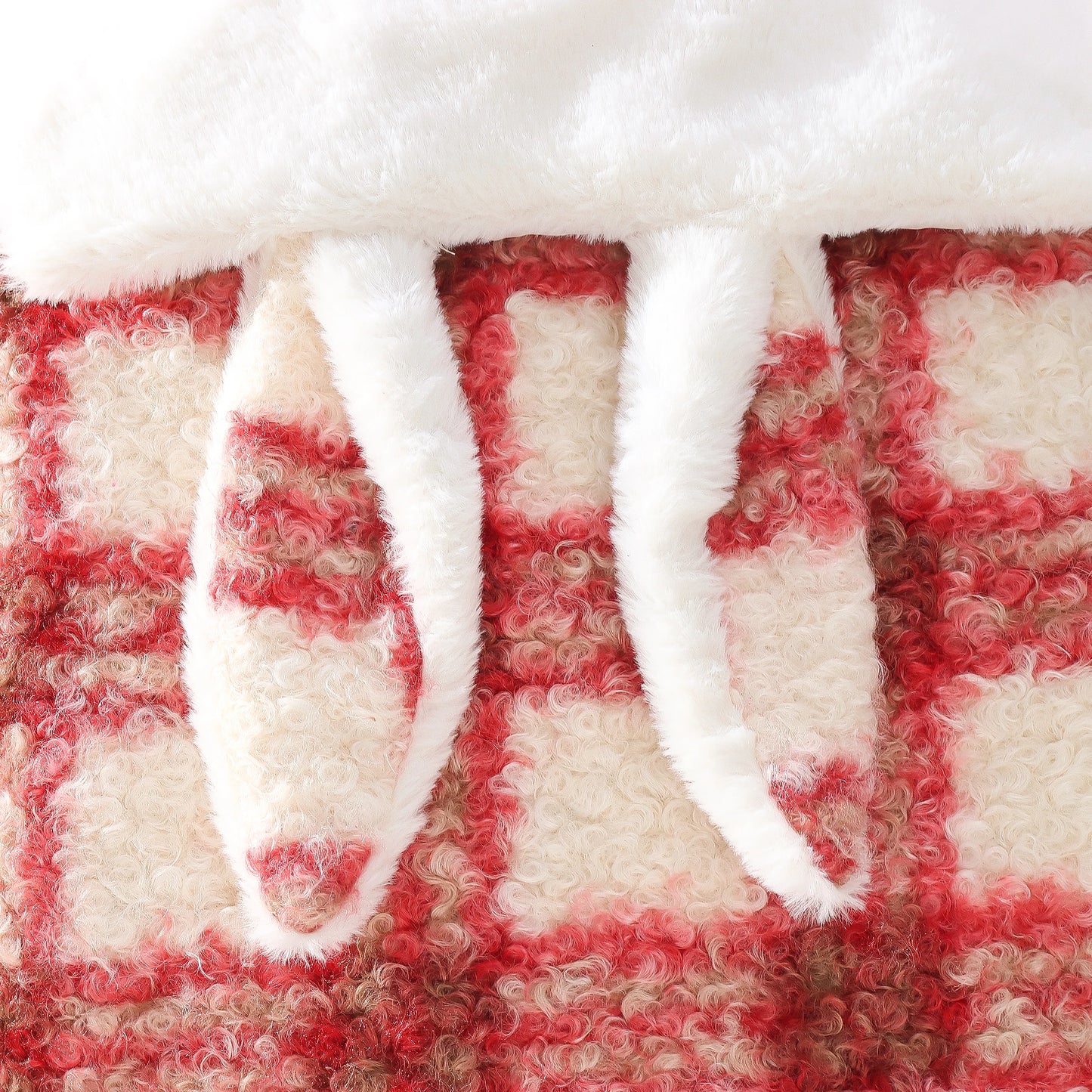 Girl's woolen coat Autumn and winter baby's woolen coat Thickened plush top Princess girl going out sweater