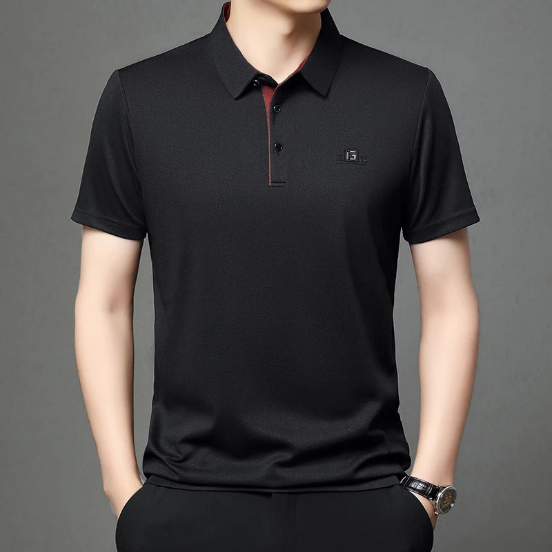 New Men's Business Casual Short Sleeved Shirt with Badge Solid Color Polo Shirt Fashionable Breathable Comfortable Versatile Top