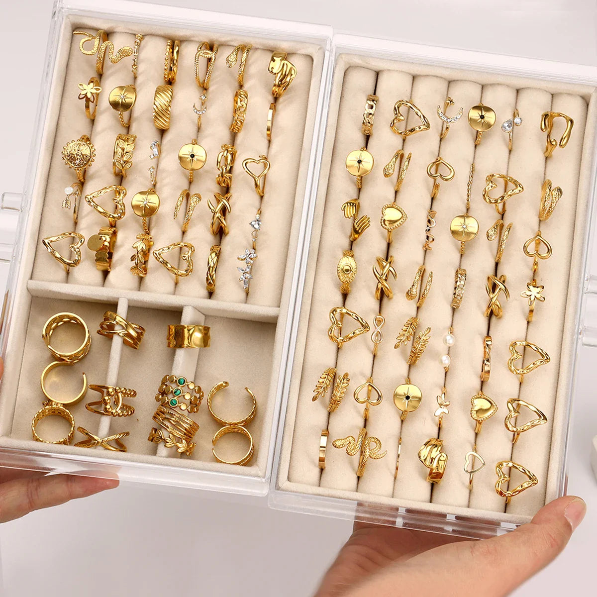 10pcs gold stainless steel women's rings are randomly shipped (without box)