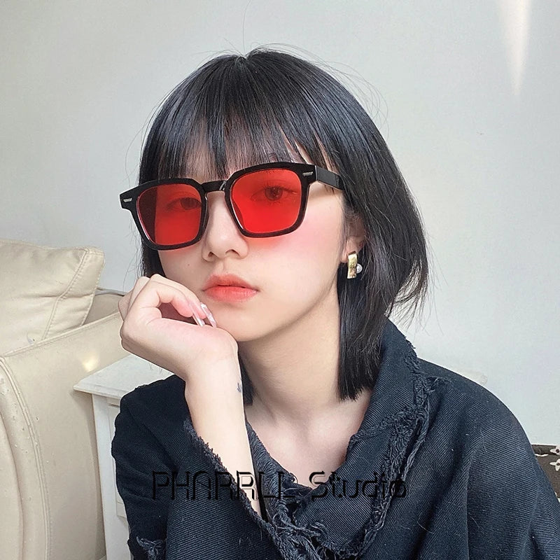 Vintage Sunglasses Wome Sun Glasses UV Protection Ultralight  Eyewear Fashion Luxury PC Unisex Outdoor Glasses