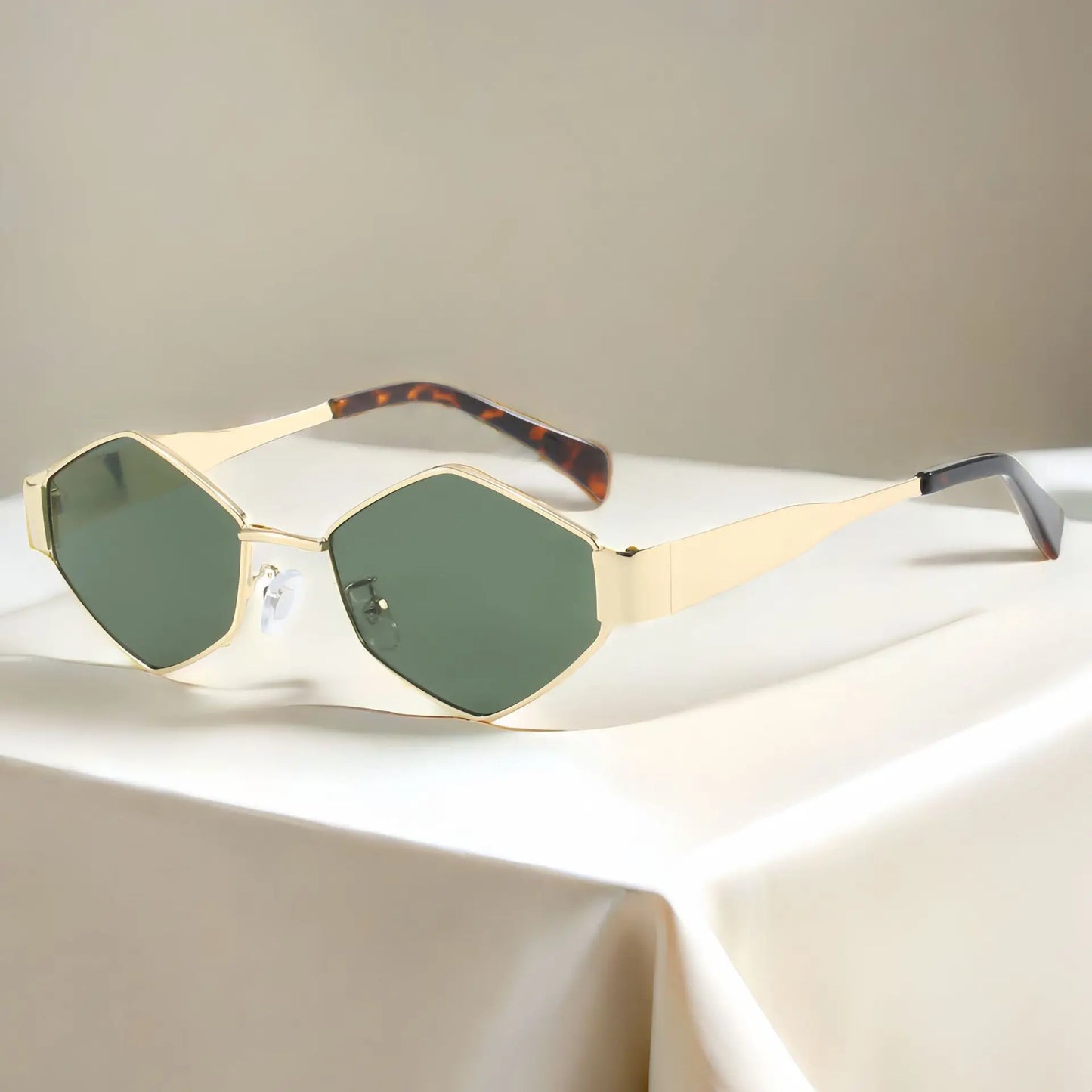 Sunglasses Women Steampunk Shades Retro Y2K Sunshade Mirror