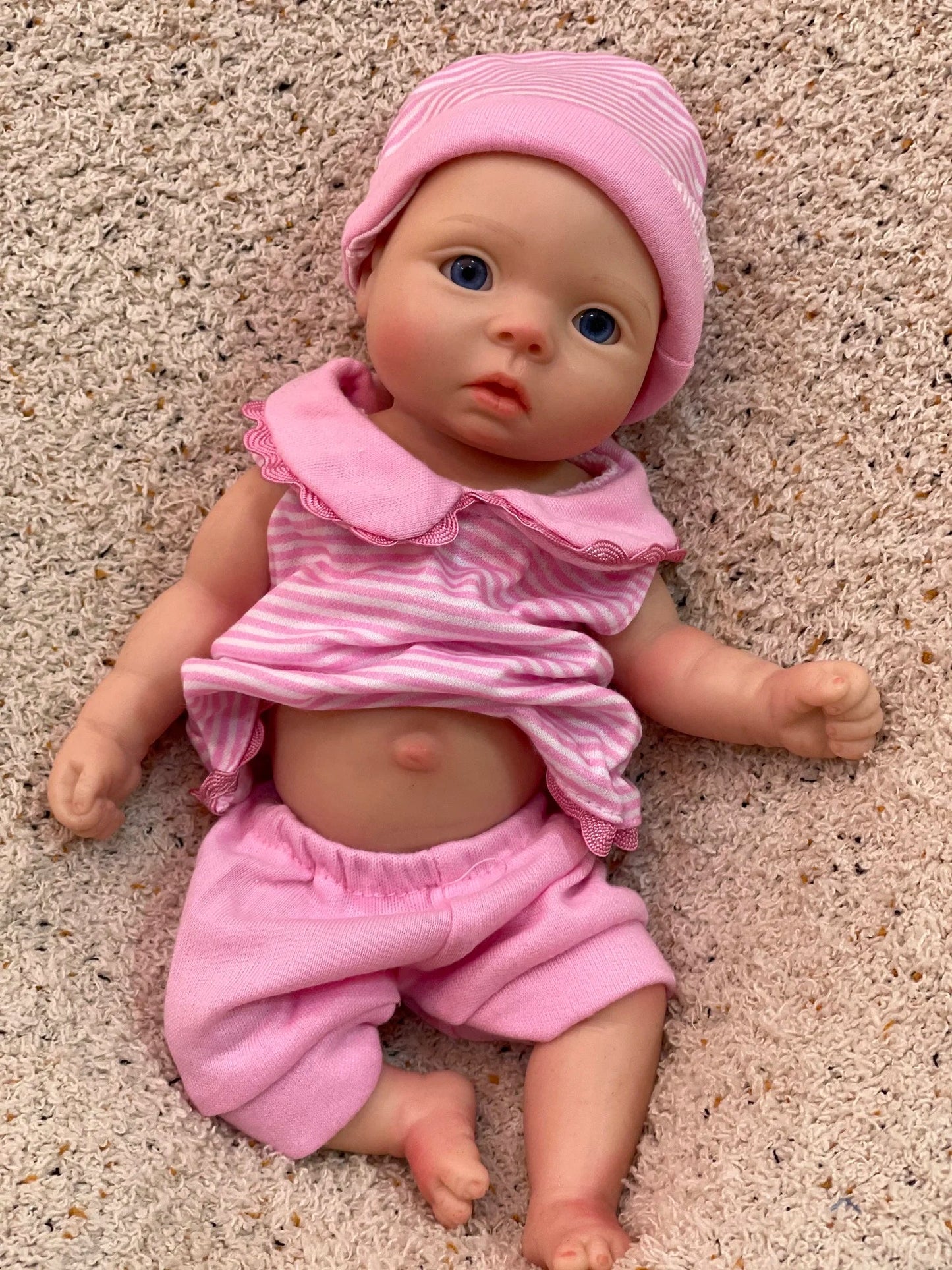 8styles/26cm Open and Close Eyes Cute Soft Full Body Solid Silicone Girl 3D Painted Skin Lifelike Real Corpo De Silicone Doll