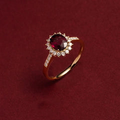 Silver Plated 18K Gold Ruby Colour Ring Garnet Red Retro Elegant Queen's Ring for Women Party Engagement