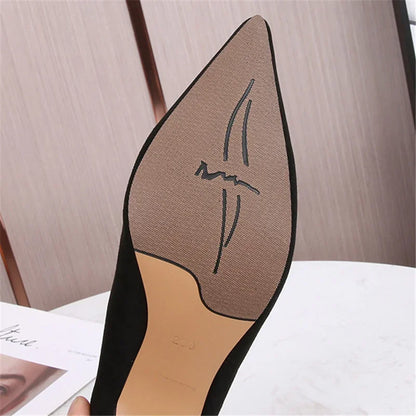 2023 Women 5cm High Heels Scarpin Valentine Low Heels Pumps Lady Pointed Toe Kitten Heels Female Green Flock Plus Size Red Shoes