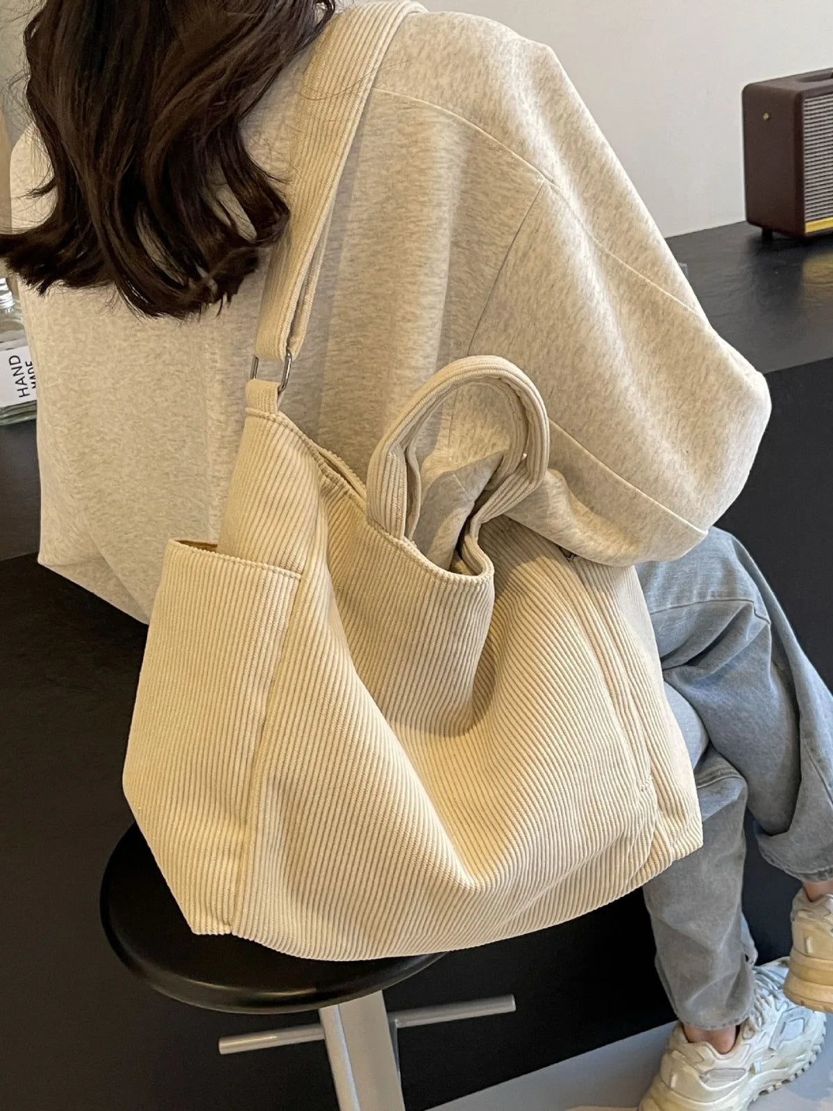 Fashion Versatile Shoulder Bag College Wind Commuting Corduroy Square Bag Unisex