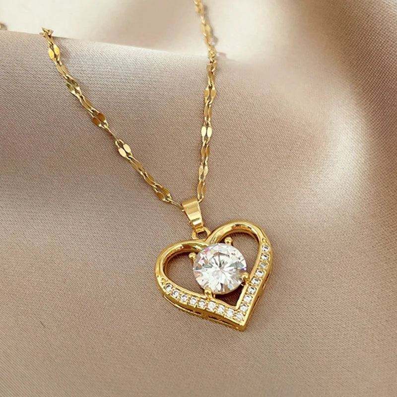 Artificial Gems Heart Pendant Necklace for women Golden Stainless Steel Lips