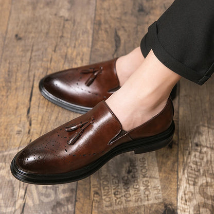 2024 Tassel Gentleman Dress Shoes Men Brogues Oxford Shoes High Slip-On Formal Shoes Classic Men's Business Leather Shoes Casual