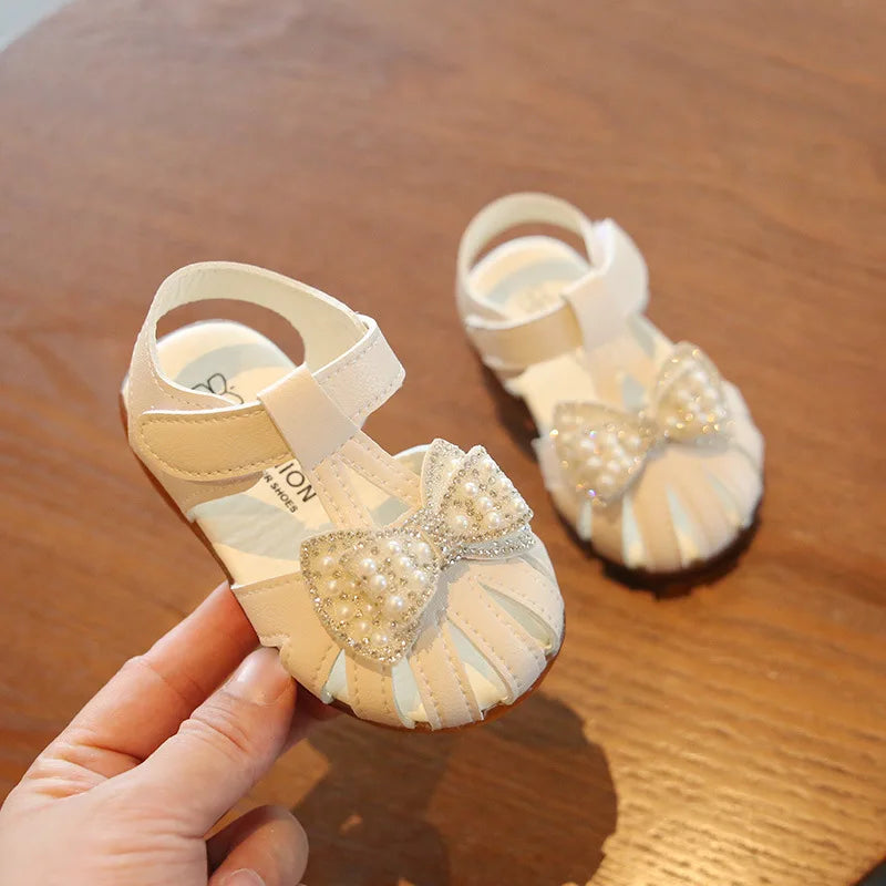 Baby Girls Shoes Bow-tie Sandals for Girls Kids Fashion Hollow Out Leather Shoe
