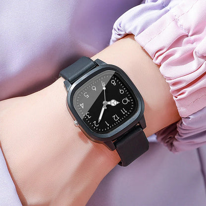 1/10PCS Fashion Square Women Watches Casual Silicone Band Quartz Wristwatch for Girls Clock Reloj Mujer（Without Box）