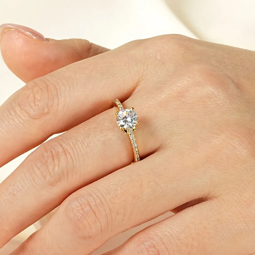 New Fashion Light Luxury Diamond Ring Women's Moissanite Design Ring Women's 2026 Classic
