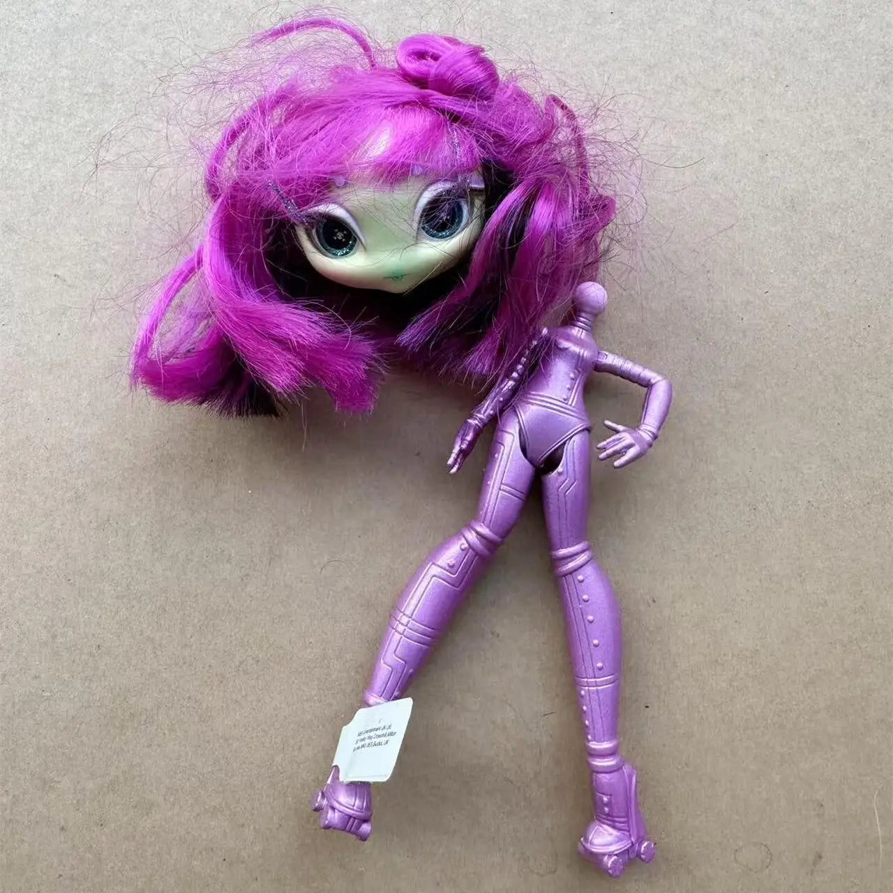 Original Una Verse Dolls Novi Stars with Defectives Joints Movable Rare Collections Gifts