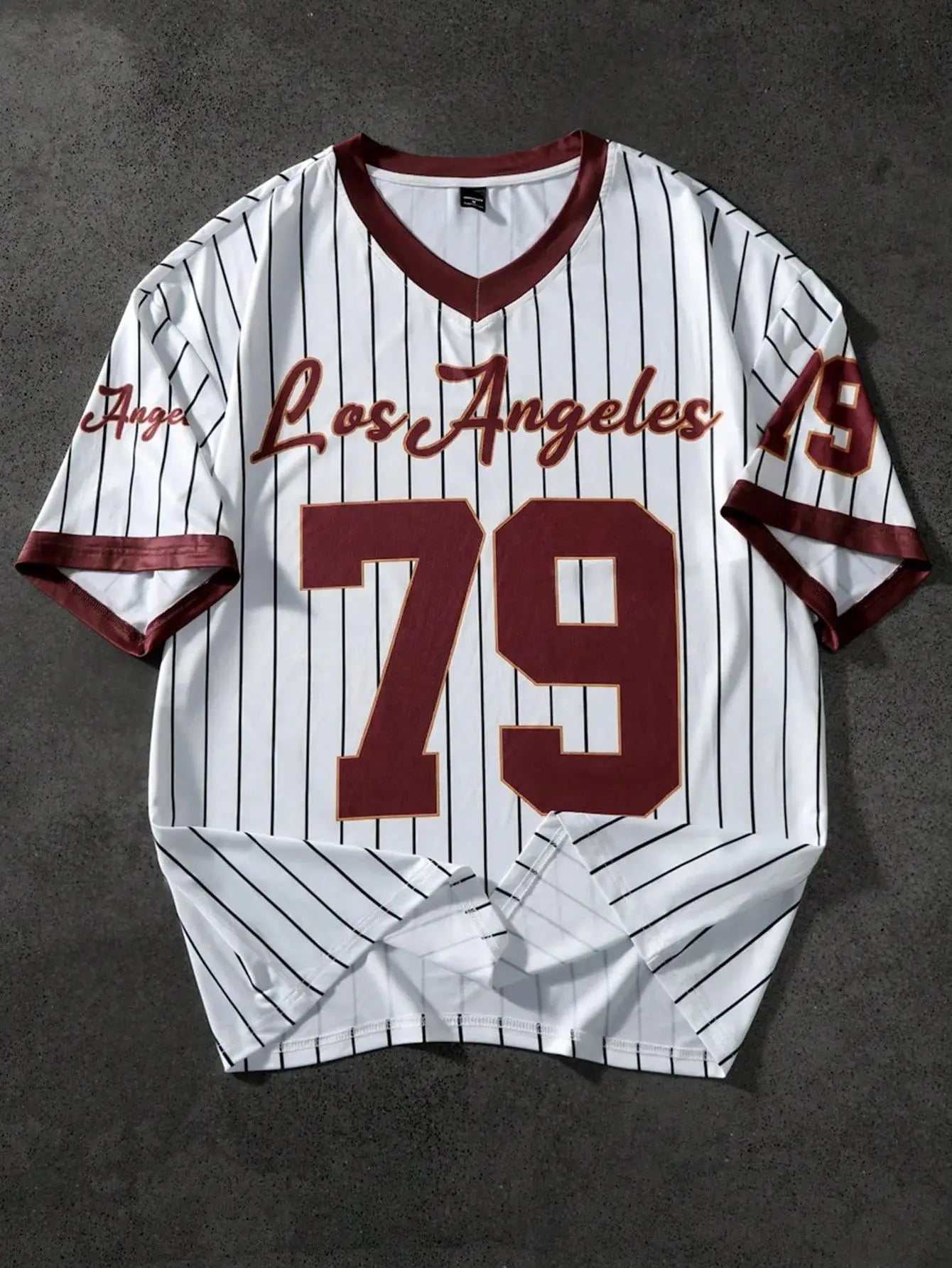 2025 summer new V-neck T-shirt Men's sports printed T-shirt V-neck short-sleeved T-shirt retro baseball chic