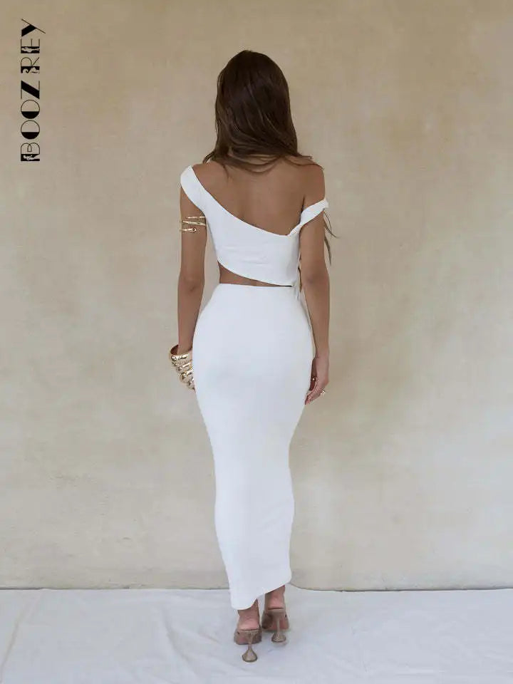 Formal attire Dresses: Elegant Diagonal Collar White Robe Long Dress