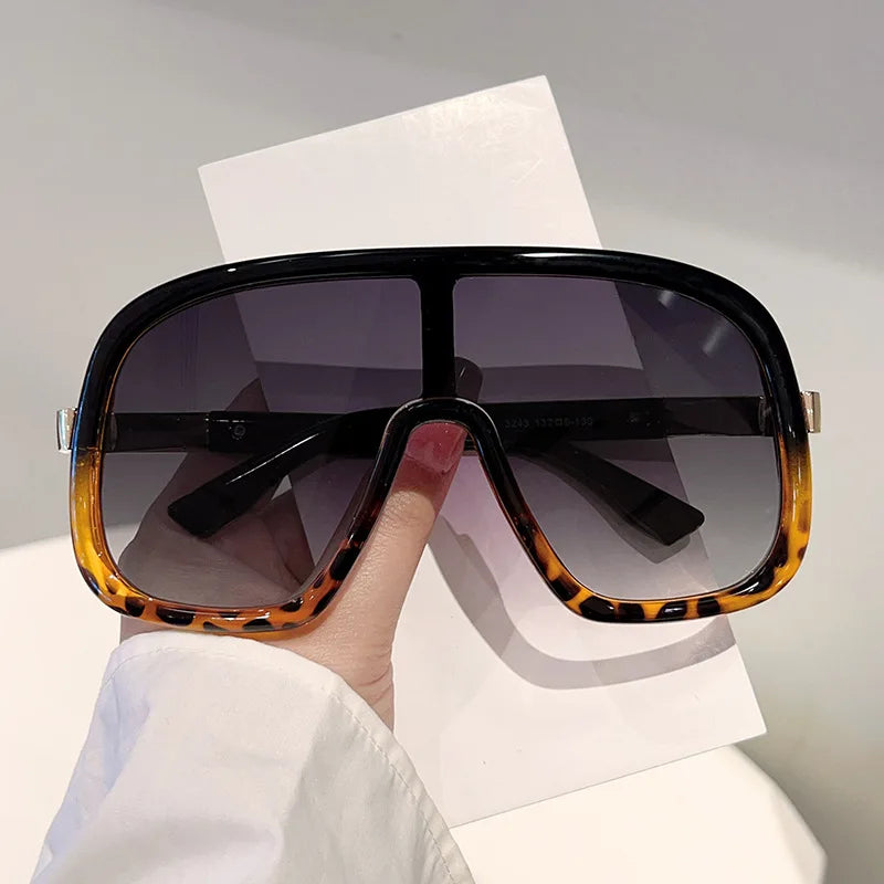 New Big Frame Sunglasses Women Men Luxury Goggle One Piece Sun Glasses Female Vintage Brand Designer Punk Shades UV400 Eyewear